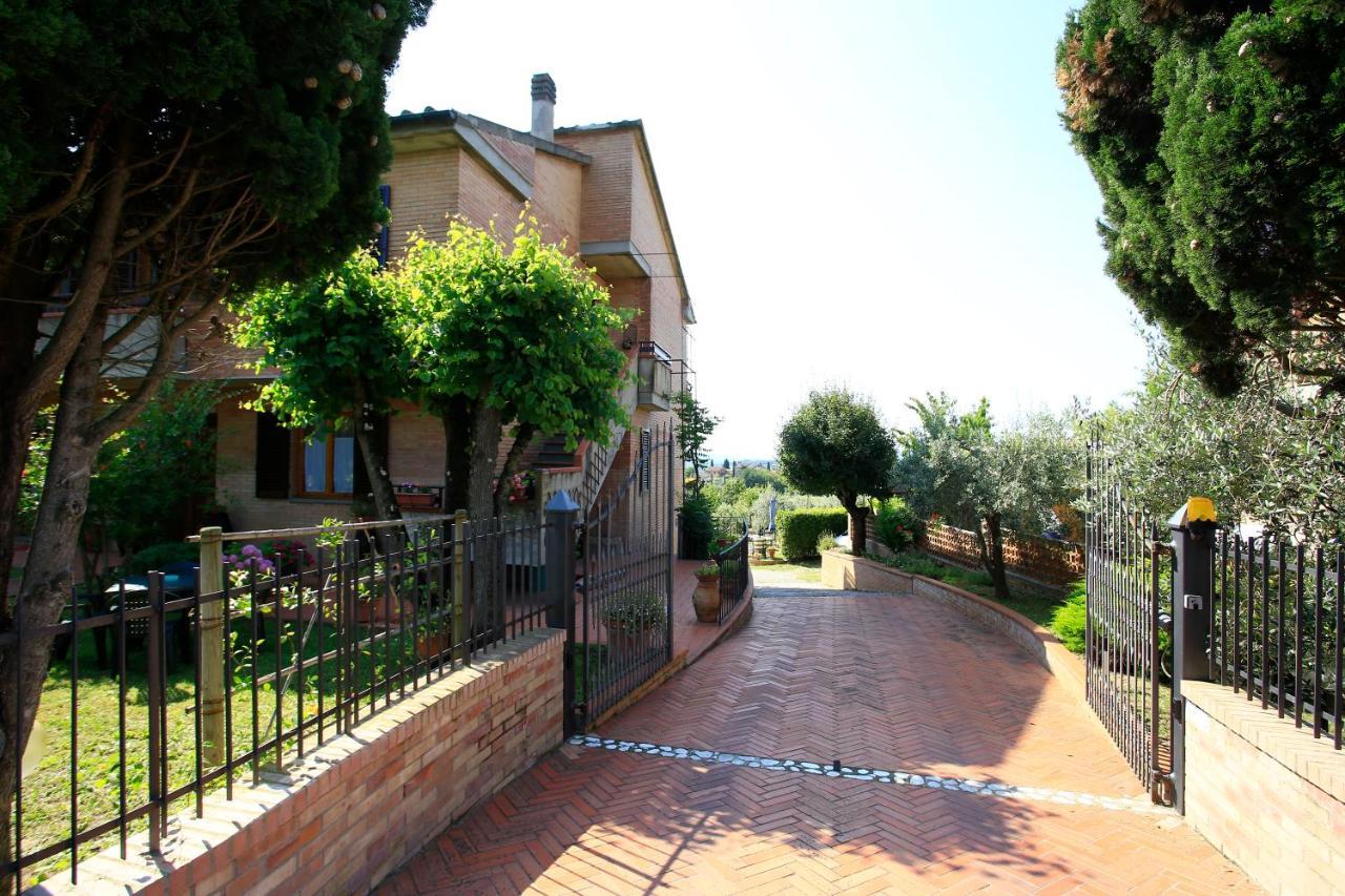 Casa Milena Hotel San Gimignano Buitenkant foto