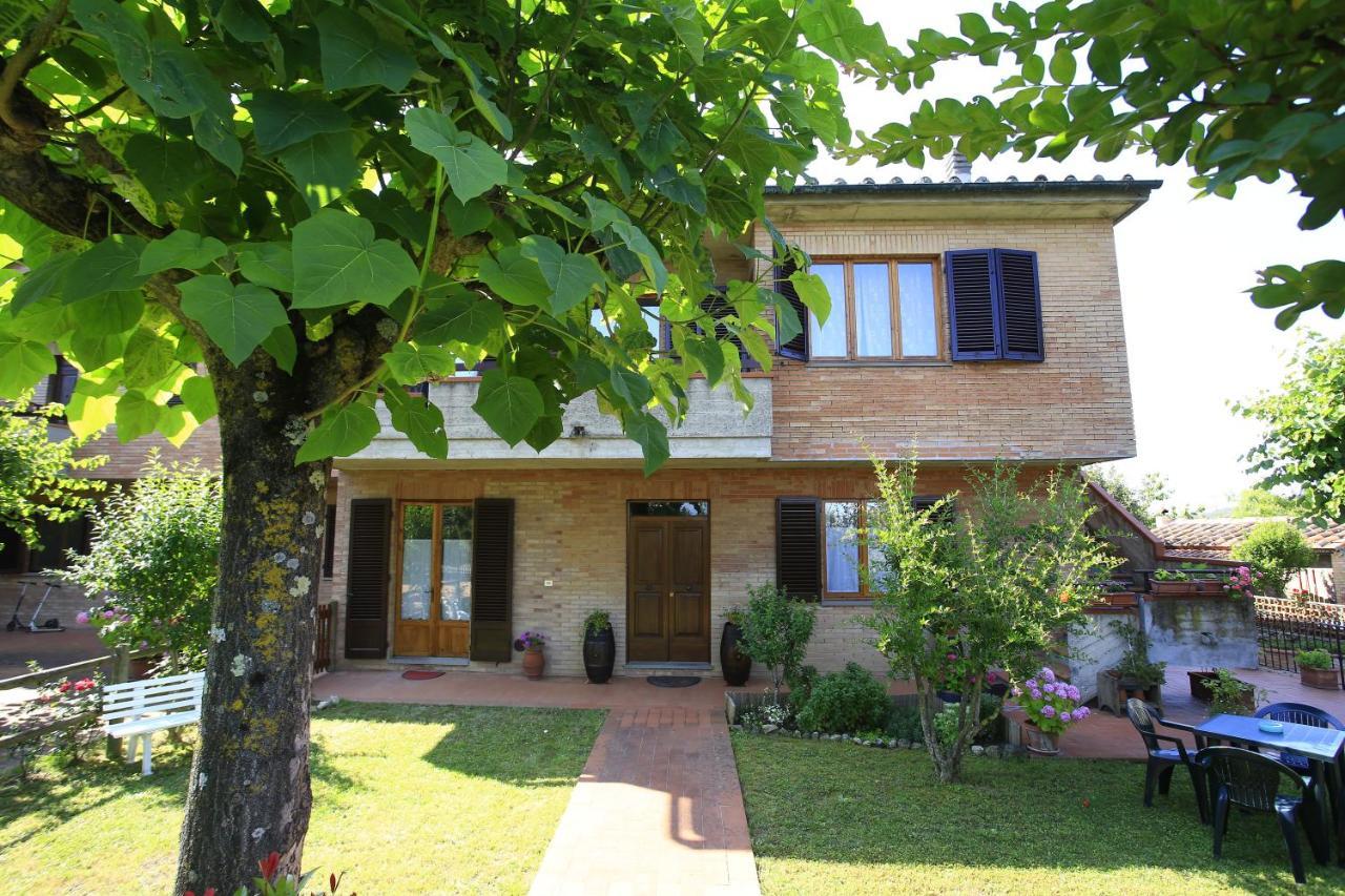 Casa Milena Hotel San Gimignano Buitenkant foto