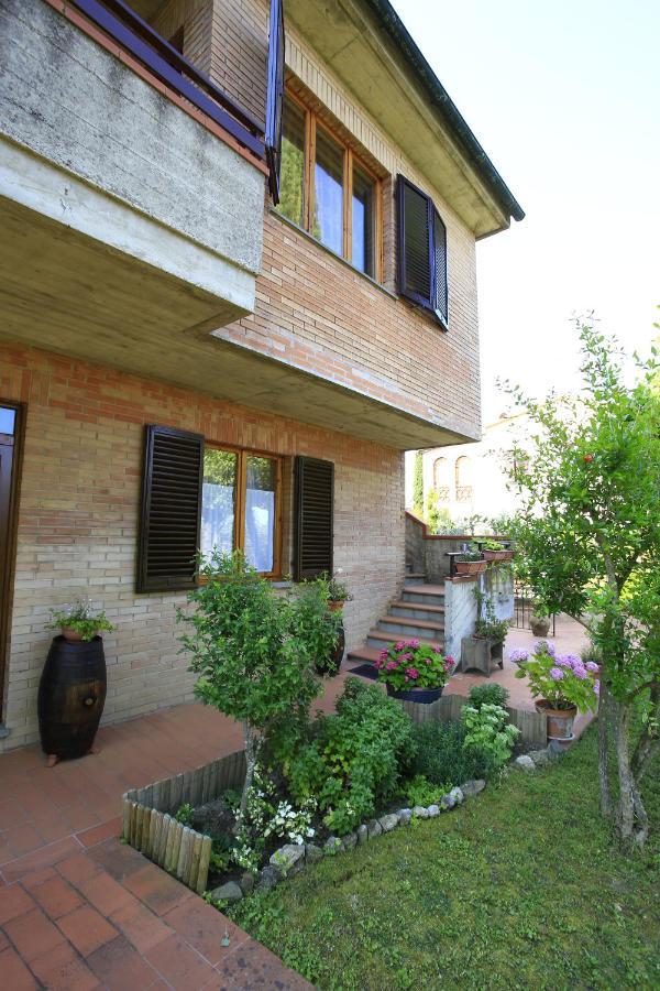 Casa Milena Hotel San Gimignano Buitenkant foto